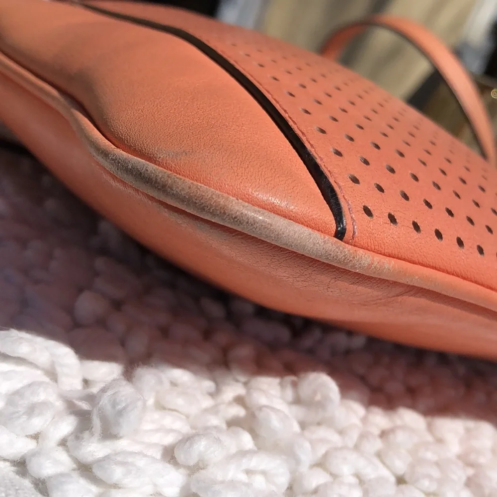 🚨B2G1 COACH Coral Pink Leather Crossbody Bag - Picture 5 of 11